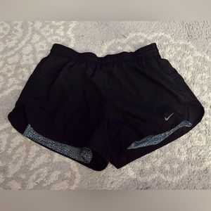 Nike Dri-Fit Shorts w Spandex